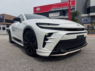 Toyota CROWN 2.5 SPORT Z MODELISTA BKIT