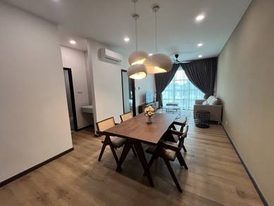 Sapphire on the Park/ cheap price/ Fully furnished/ 2b2b/ level 3a