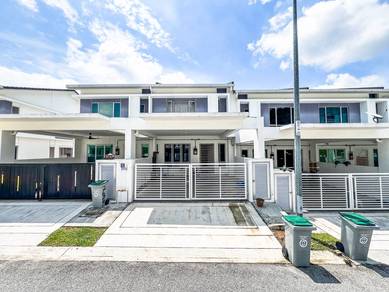 ((MURAH+RENO)) Double Storey Tiara Sendayan, Labu Negeri Sembilan