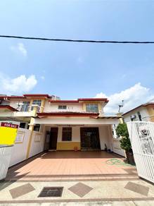 Tmn Mawar, Salak Tinggi Sepang, 2 Storey Terrace House, Fully Reno.