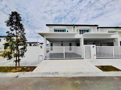 Tiara Sendayan Bdr Sri Sendayan, Srmbn, 2Storey Terrace Corner, TnhBsr