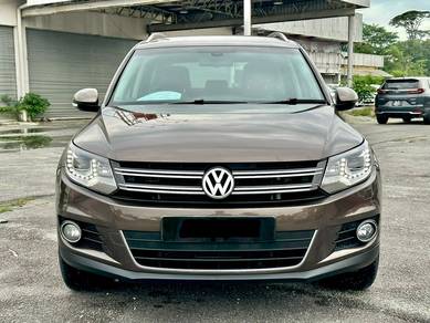 Volkswagen TIGUAN 2.0 TSI 4MOTION (A)