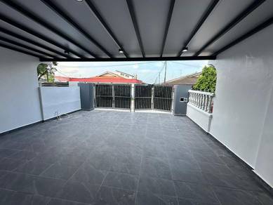 Fully Renovated / Johor Jaya / Single Storey / 22x70sqft / 3Bed 2Bath