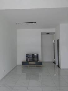 Taman Bukit Indah Avenue 26 Double Storey House near Second link Tuas