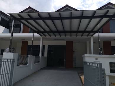 Taman Bukit Indah Avenue 26 Double Storey House near Second link Tuas
