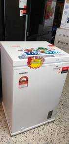 TOSHIBA 128L Chest Freezer / Peti Beku 5Ag1Bn1