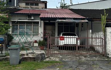 Taman Pelangi Jalan Merah @ JB Single Storey Terrace House