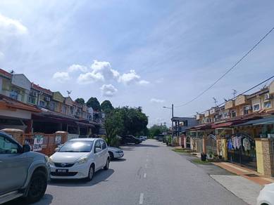 KAJANG SG CHUA TMN SERI EMAS TOP VALUE 2 STOREY HOUSE for SALE