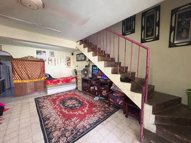 FREEHOLD 2 Storey Extent House @ Taman Bukit Serdang Sek  6 – For SALE
