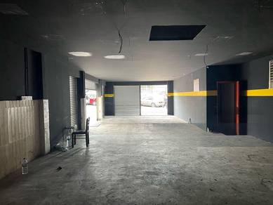 Taman Segar End Lot Shop For Rent, Cheras 