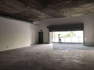 M Vertica Shop For Rent