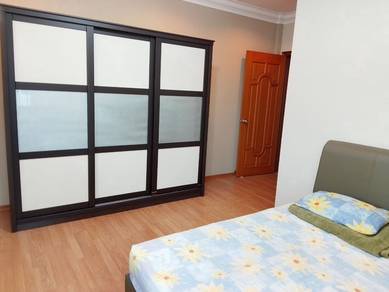 Room at Interhill, Miri  for rent