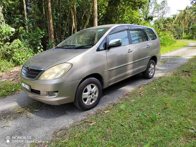 Toyota INNOVA 2.0 E (A)