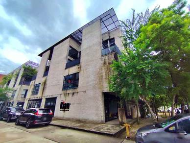 4 Storey Terrace Shop Office, Pusat Komersial LGSB, Sungai Buloh