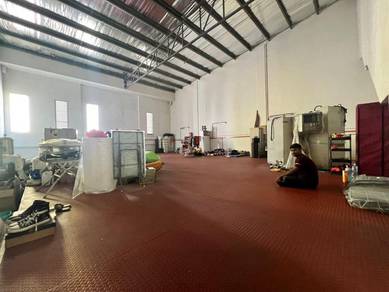 one n half storey Shoplot freehold Kajang warehouse prima saujana