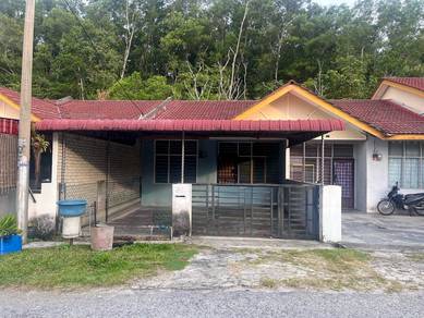Rumah Teres Setingkat Di Taman Bemban Awam Batu Gajah
