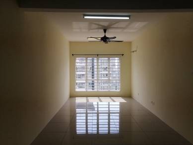 [Imperial Residence]💥Move In Sept 5mins to MRT No Balcony Basic Unit