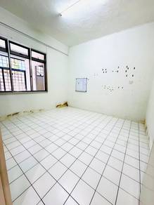 Double Storey Terrace Intermediate House For Rent📍Near Galacity,Bdc