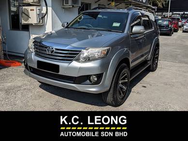 Toyota FORTUNER 2.5 G (A)