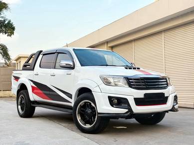Toyota Hilux 2.5 A TRD Sportivo GR