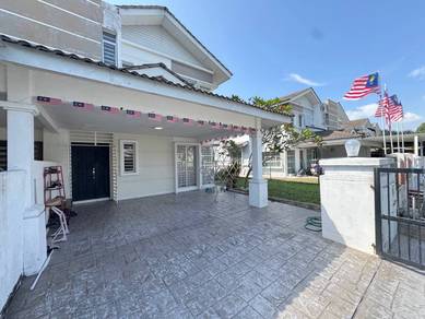 BELOW MARKET Double Storey Semi D Taman Tasik Semenyih