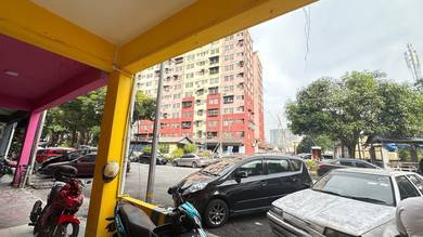 Corner Shoplot Ground FLoor Corner @ Desaria Petaling Jaya