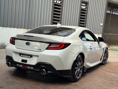 Subaru BRZ SPEC R 2.4 WITH SUSPENSION HKS