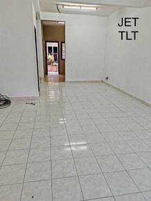 Bandar Botanic Klang Double Storey House 20x75 4+3room