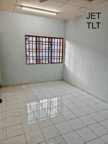 Bandar Botanic Klang Double Storey House 20x75 4+3room