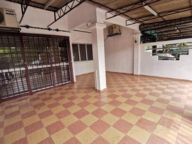 Kota Pendamar Klang Single Storey House For Rent 20x65 3+2room