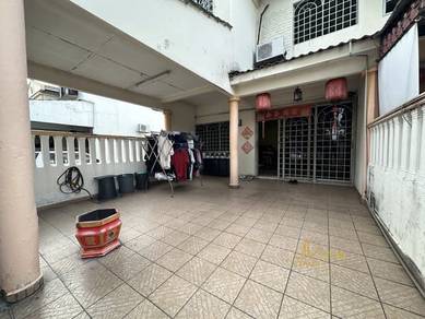 Taman Klamg Utama Double Sty Endlot Facing Field Unit