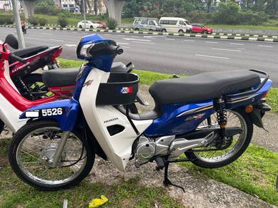 HONDA EX5 110FI ADA STATER(boleh loan)