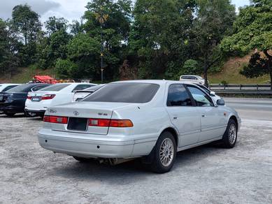 Toyota CAMRY 2.2 GX (A)