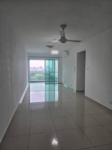 Newly Paint unit , near to LRT station , good condition