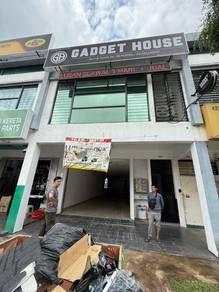 Ground floor shop. Ken Rimba Shah Alam. 20 x 70. High density area.