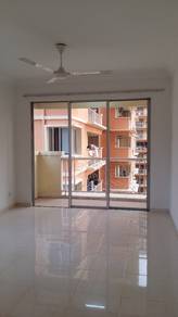 Freehold Condo For Sale at Platinum Hill PV 6, near LRT, shops, school