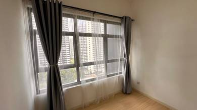 lakville residence 978sf 3r2b 1cp partial furnished facing KLCC ready