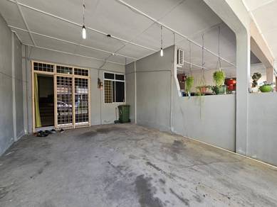Bintawa Double Storey House For Sale, Near Pending