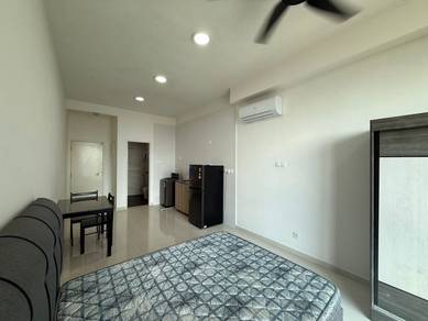 Studio For Rent with Carpark|SKS Pavillion Suites|CIQ|Ready Move in|