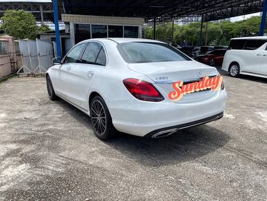 Mercedes Benz C200 1.5 AVANTGARDE (CKD) (A)