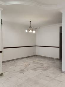 [Sri Damansara 10]💥F/H 2sty Intermediate Gated-Guarded Opposite Shops