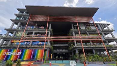 Tropics City Apartment Brand New Corner Unit For Sale