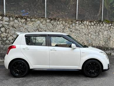 Suzuki SWIFT 1.5 PREMIER (A) REGISTERED YEAR 2011