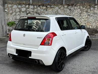 Suzuki SWIFT 1.5 PREMIER (A) REGISTERED YEAR 2011