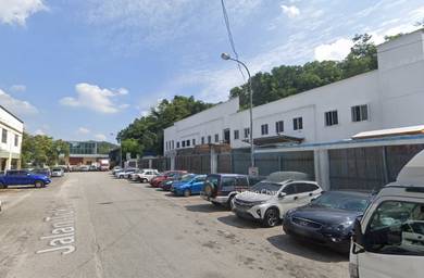 Taman Kinrara Industrial Park Warehouse For Rent 