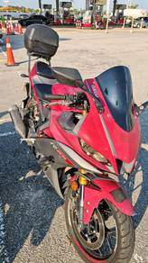 Yamaha R25 V2 tahun 2019 
