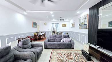 RENOVATED FURNISHED Double Storey Hijayu Bandar Sri Sendayan