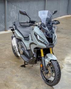 HONDA X-Adv 750 V2