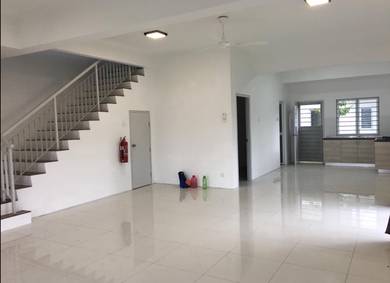 2-storey-Terraced-House-for-rent-Dengkil-Selangor