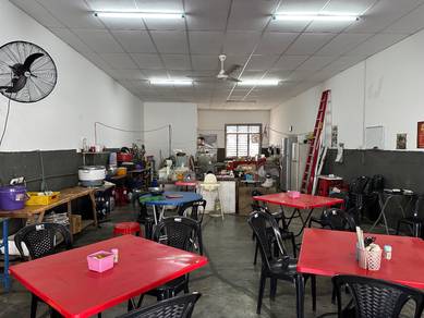 Kulai kelapa sawit shoplot for rent/taman impiana